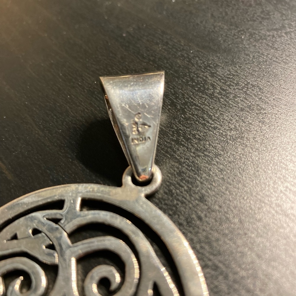 Silver Swirl Pendant